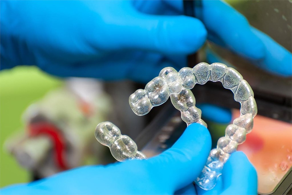8 ventajas del Invisalign que probablemente no conocía