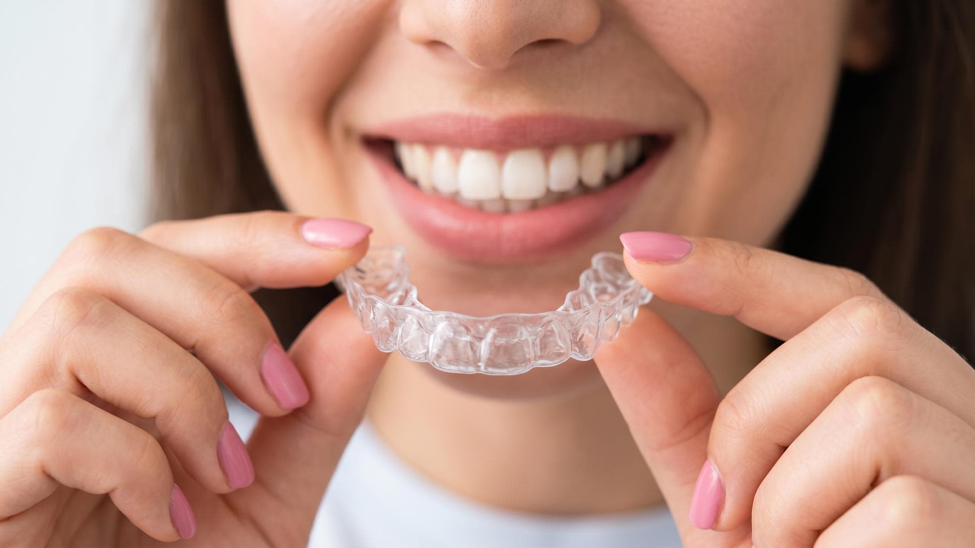 Vuelva a sonreír gracias a nuestra clínica dental en Vigo