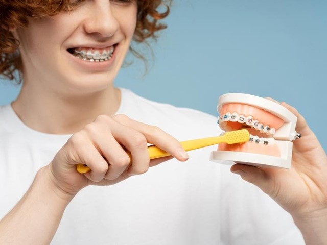 Trucos para cepillarse correctamente teniendo ortodoncia